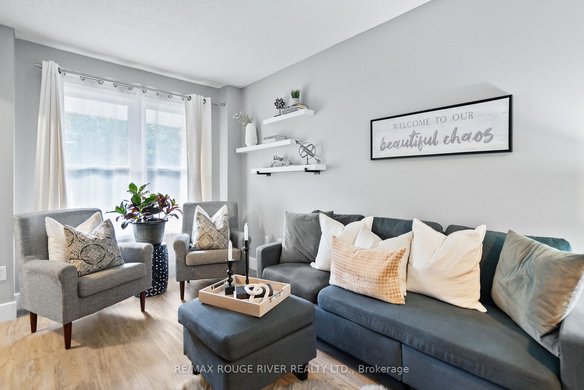 116 Yorkville Dr