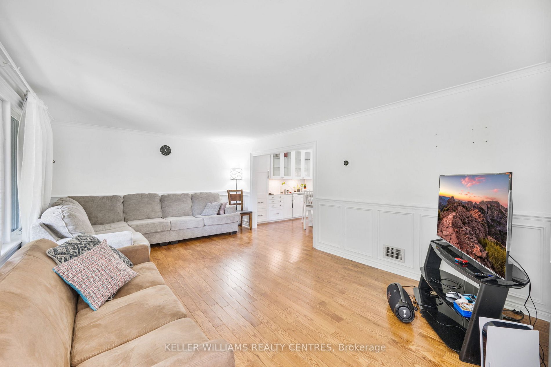 801 Midland Ave