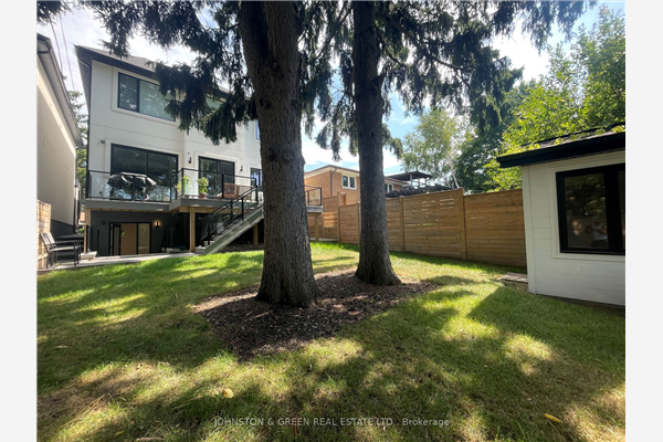 130 Brooklawn Ave, Toronto