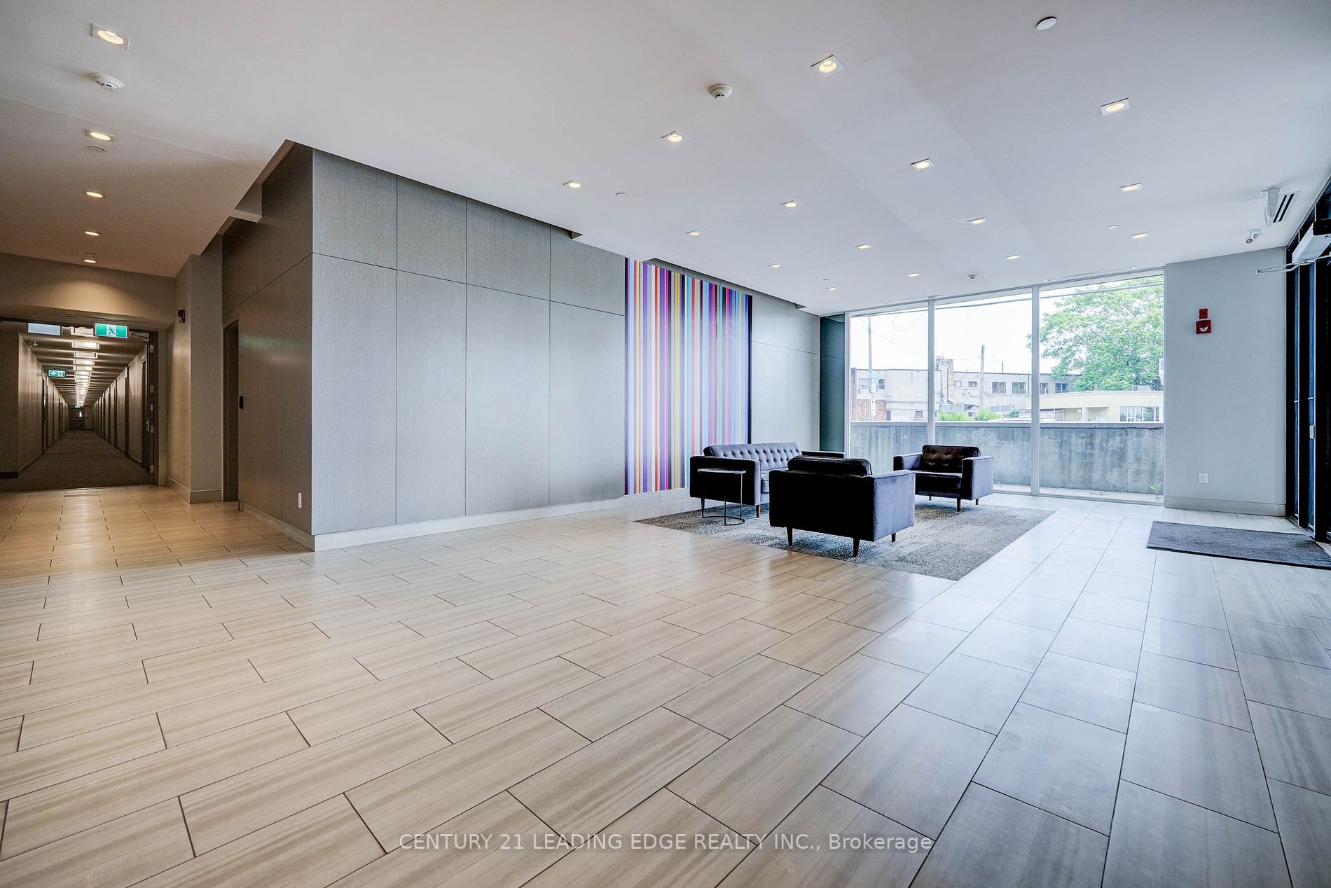 3560 St. Clair Ave E, #212