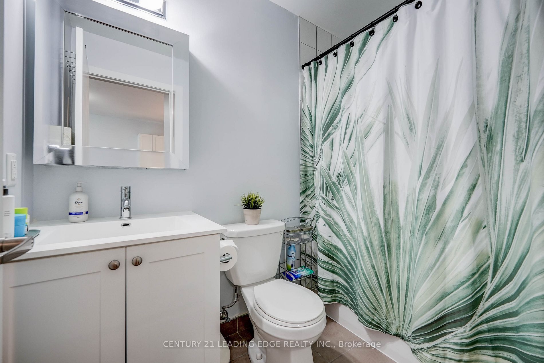 3560 St. Clair Ave E, #212