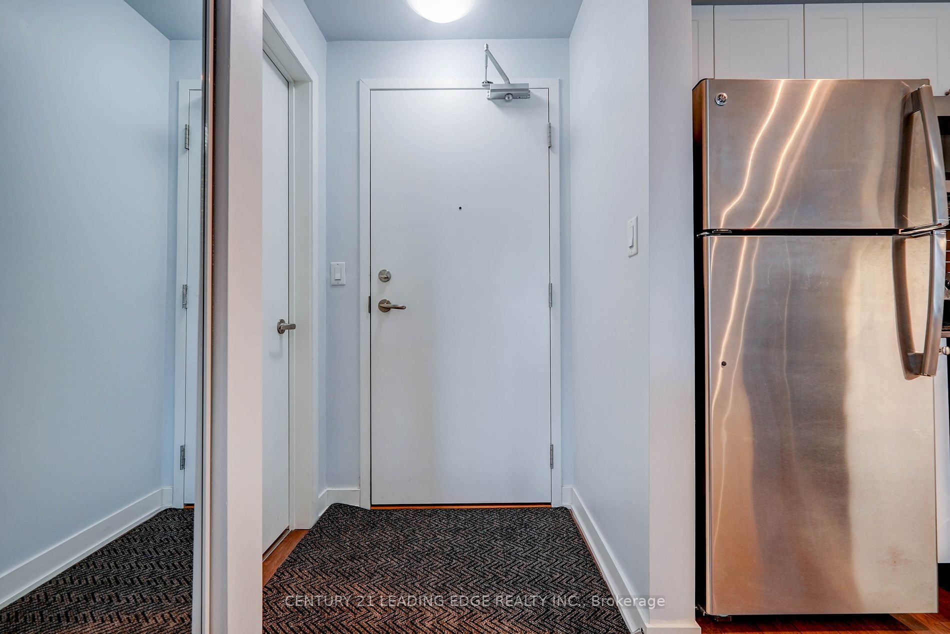 3560 St. Clair Ave E, #212