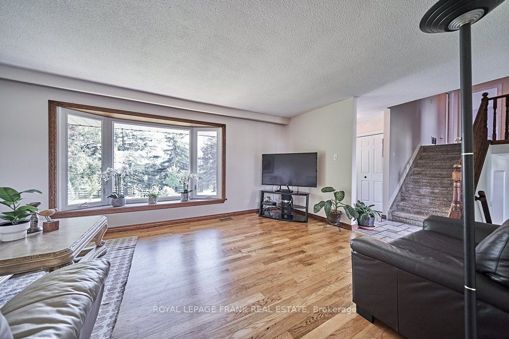 378 Uxbridge-Pickering Line
