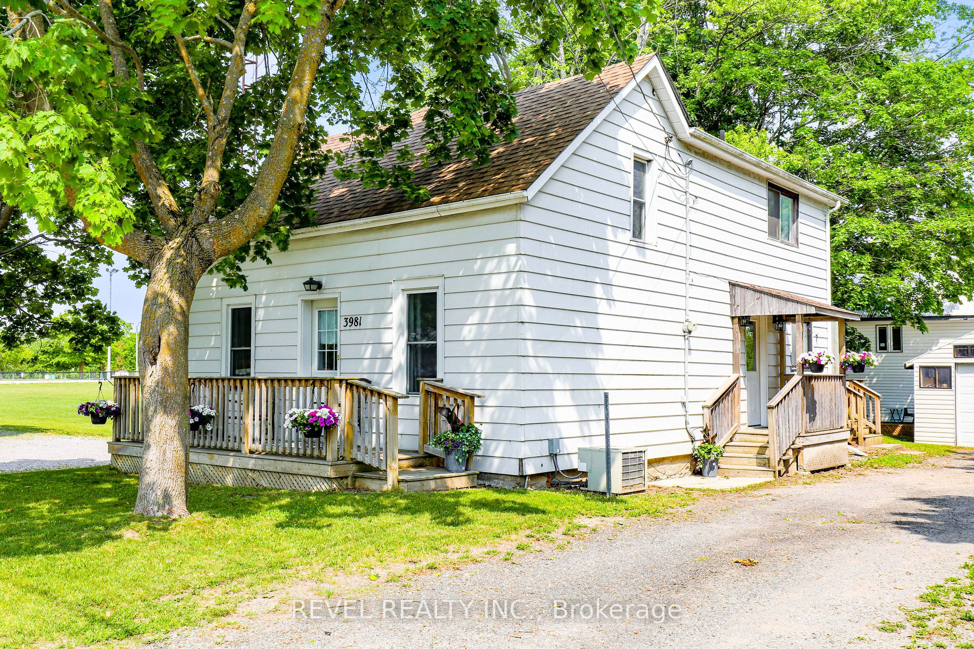 3981 Highway 7A Rd