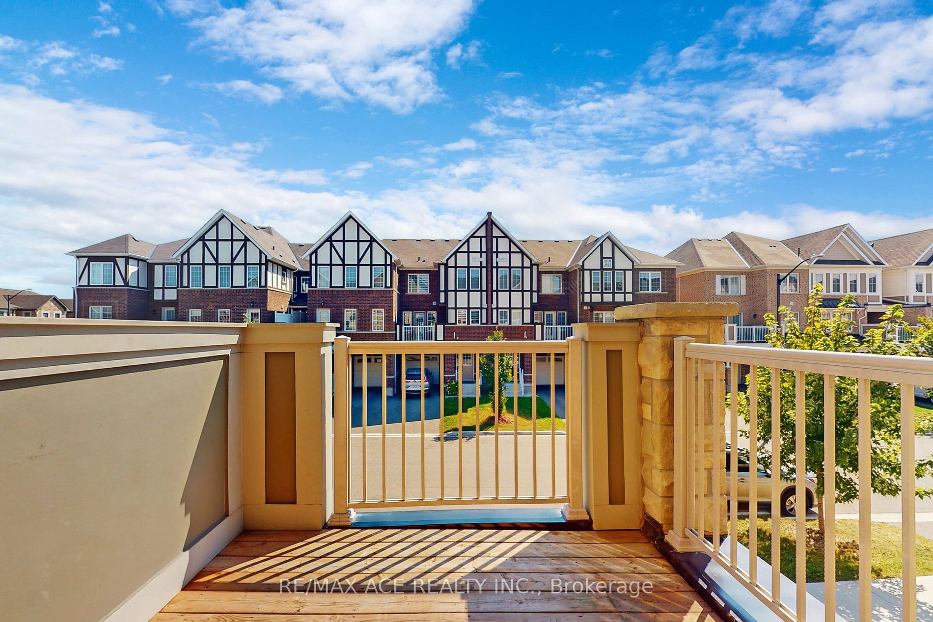8 Goldeye St