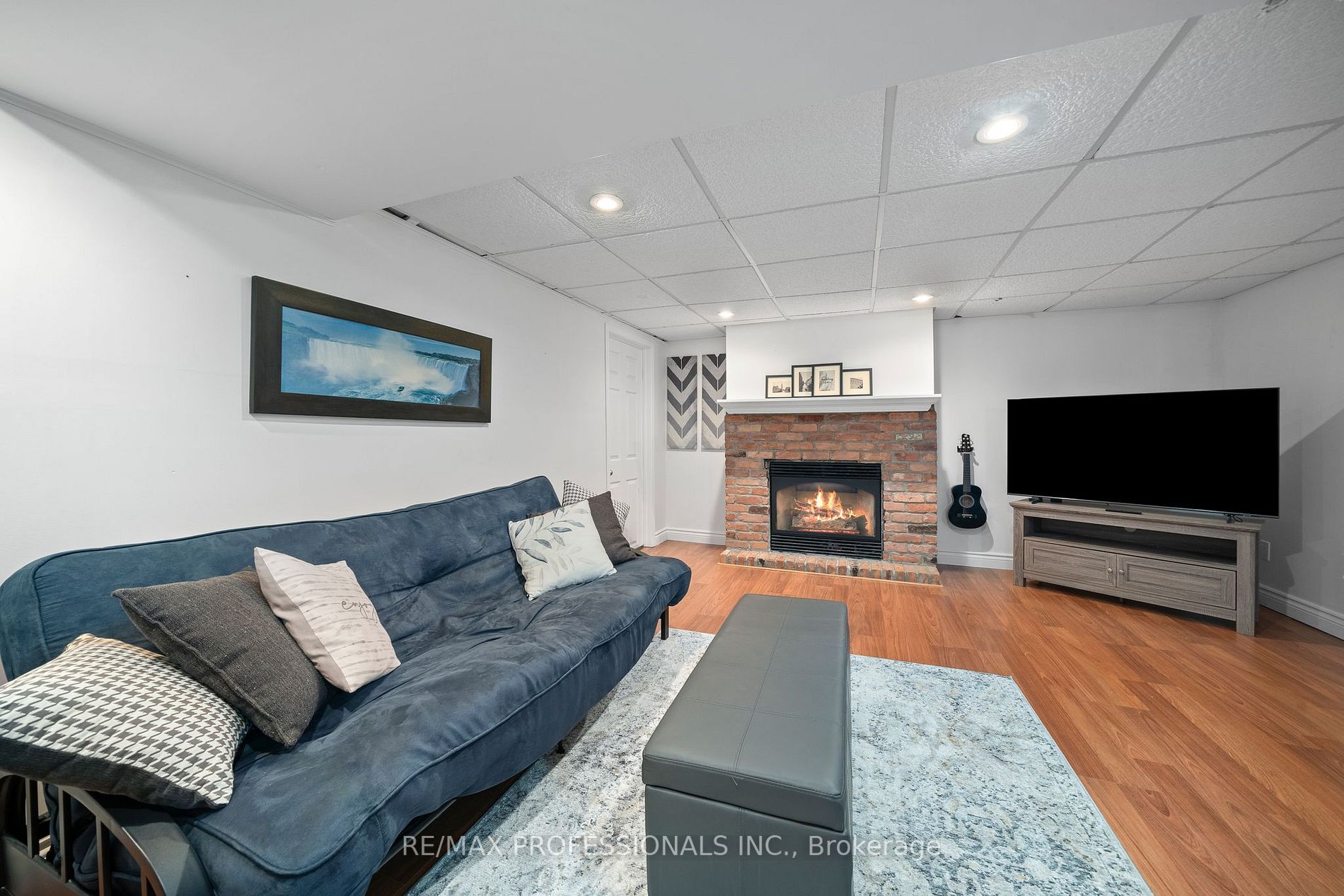 598 Stonebridge Lane