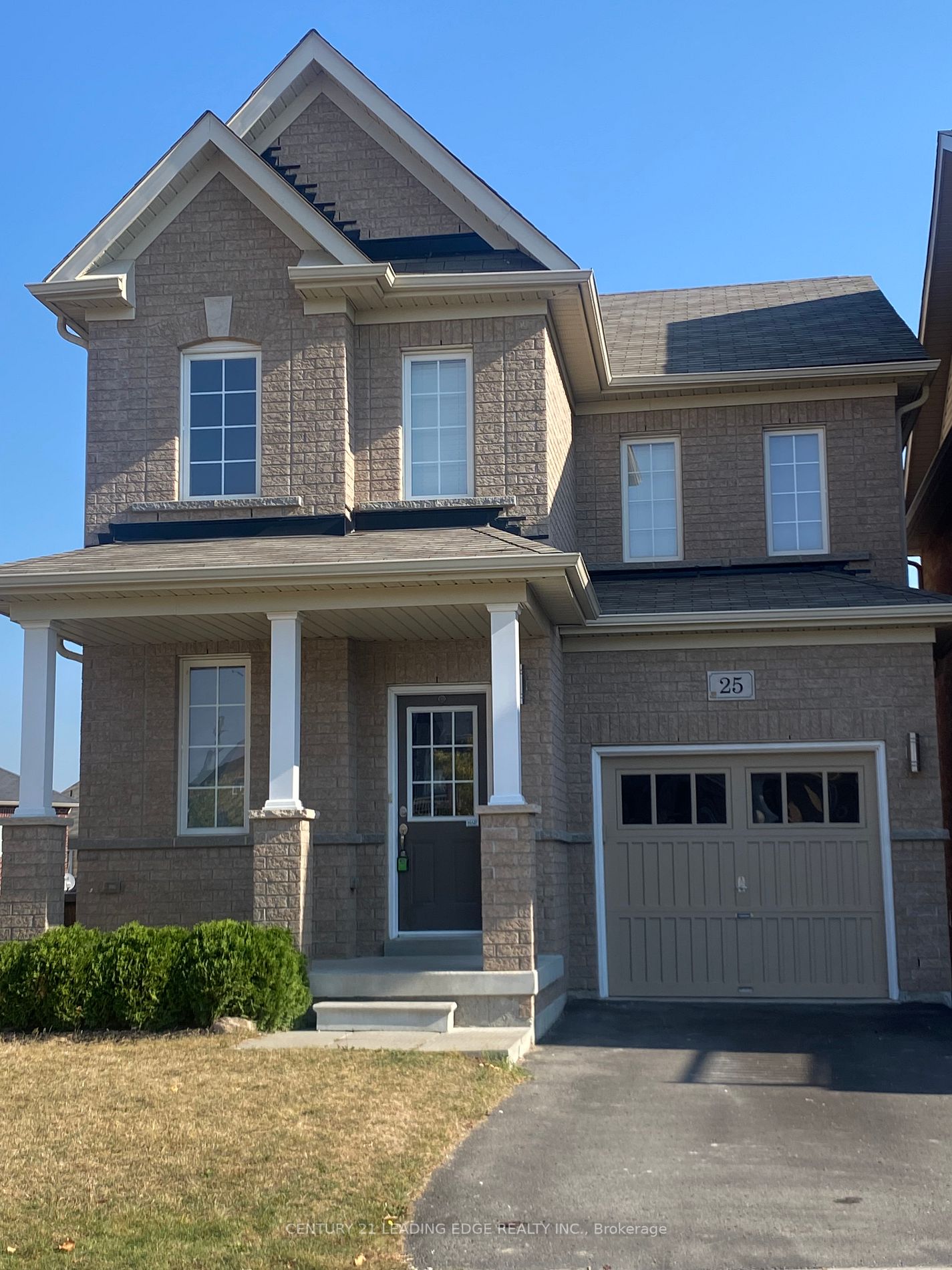 25 Keith-Wright Cres