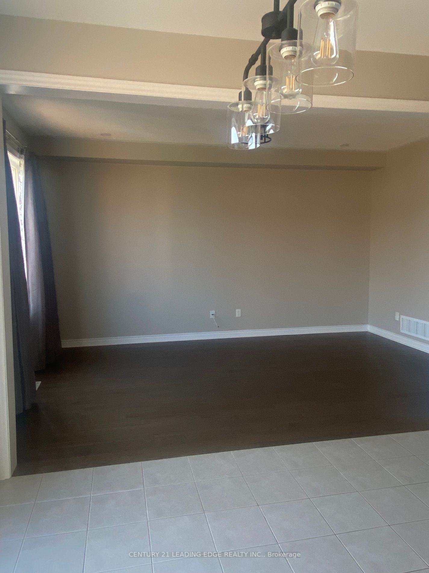 25 Keith-Wright Cres