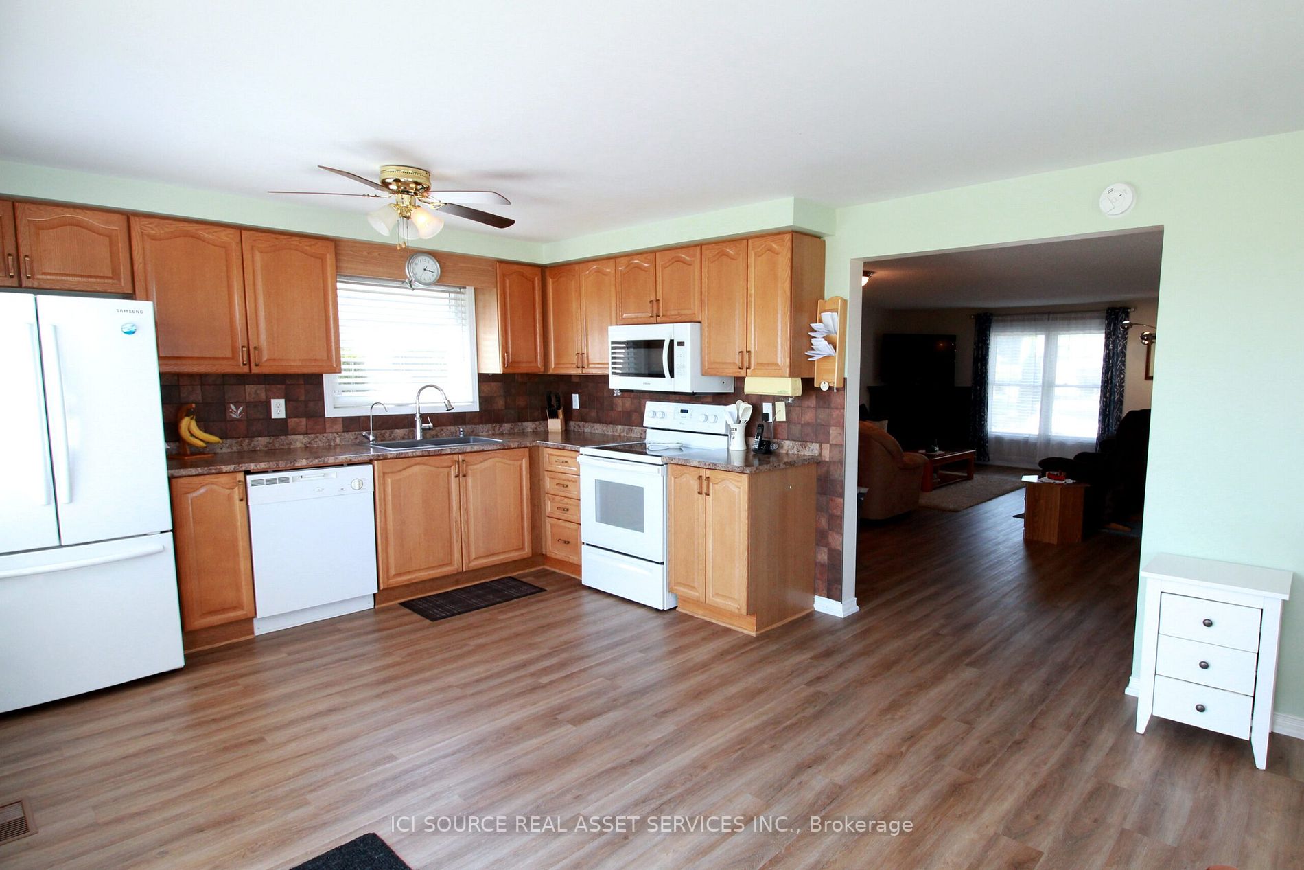 9 Bluffs Rd