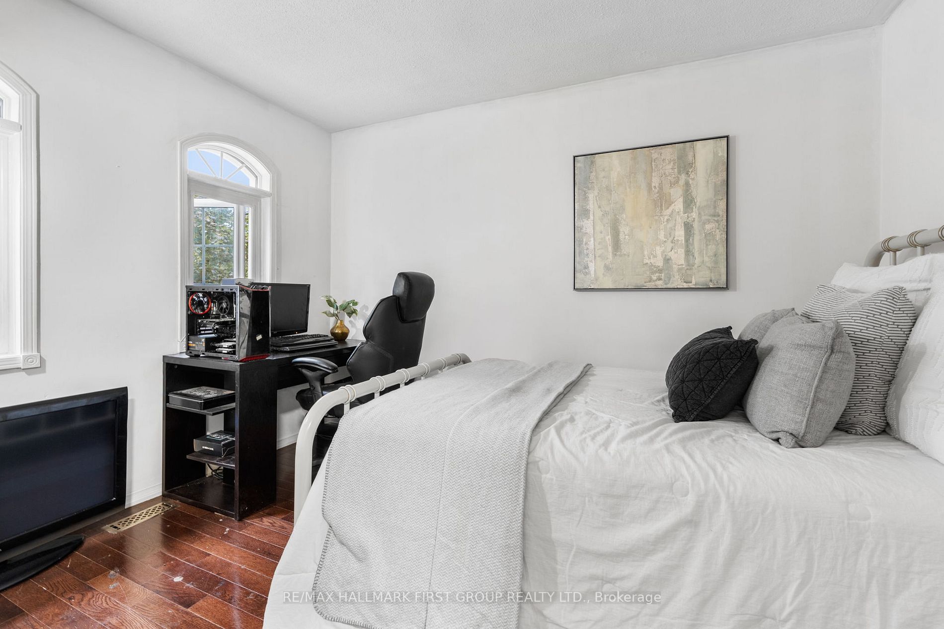 37 Blackfriar Avenue