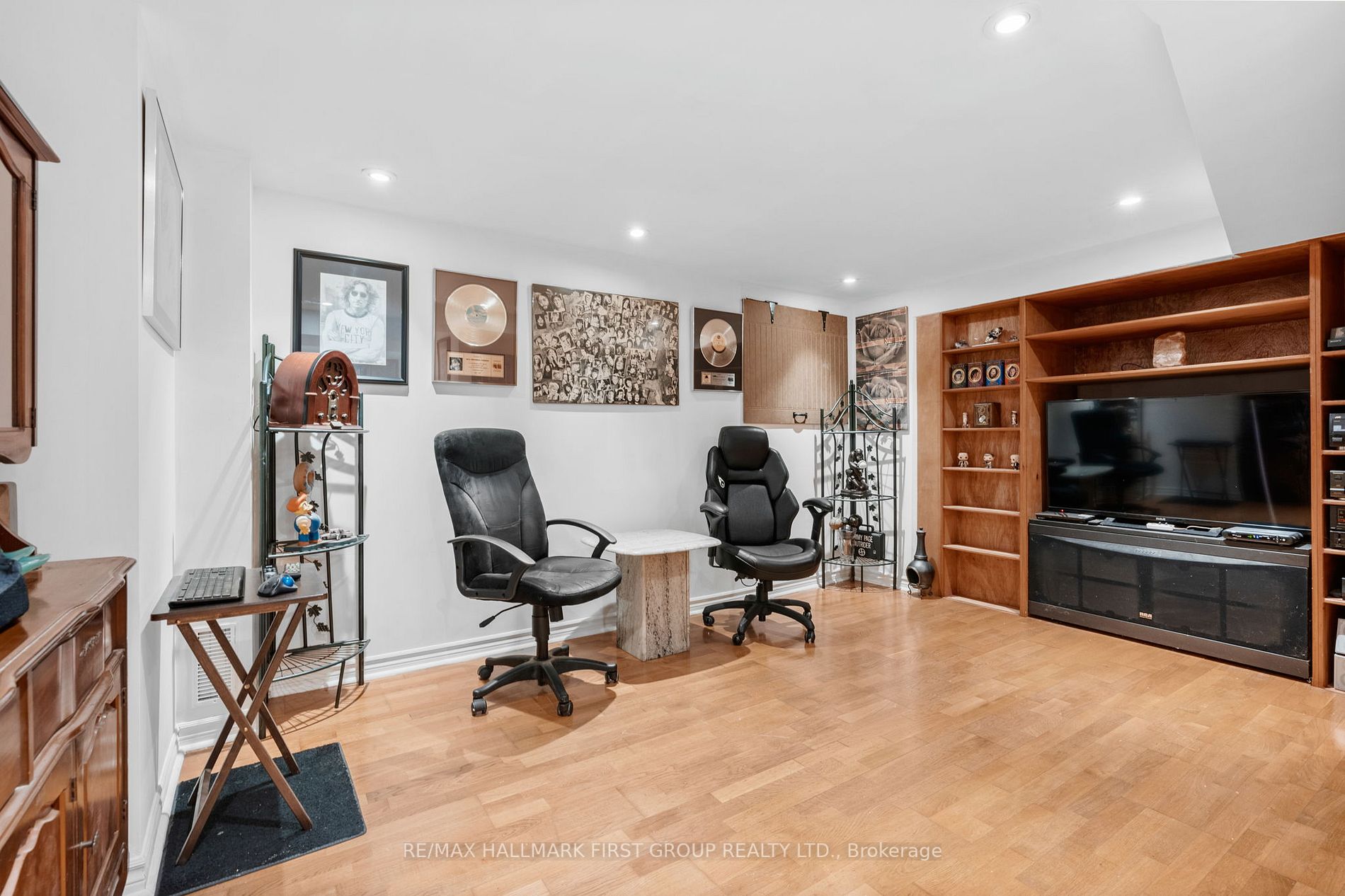 37 Blackfriar Avenue