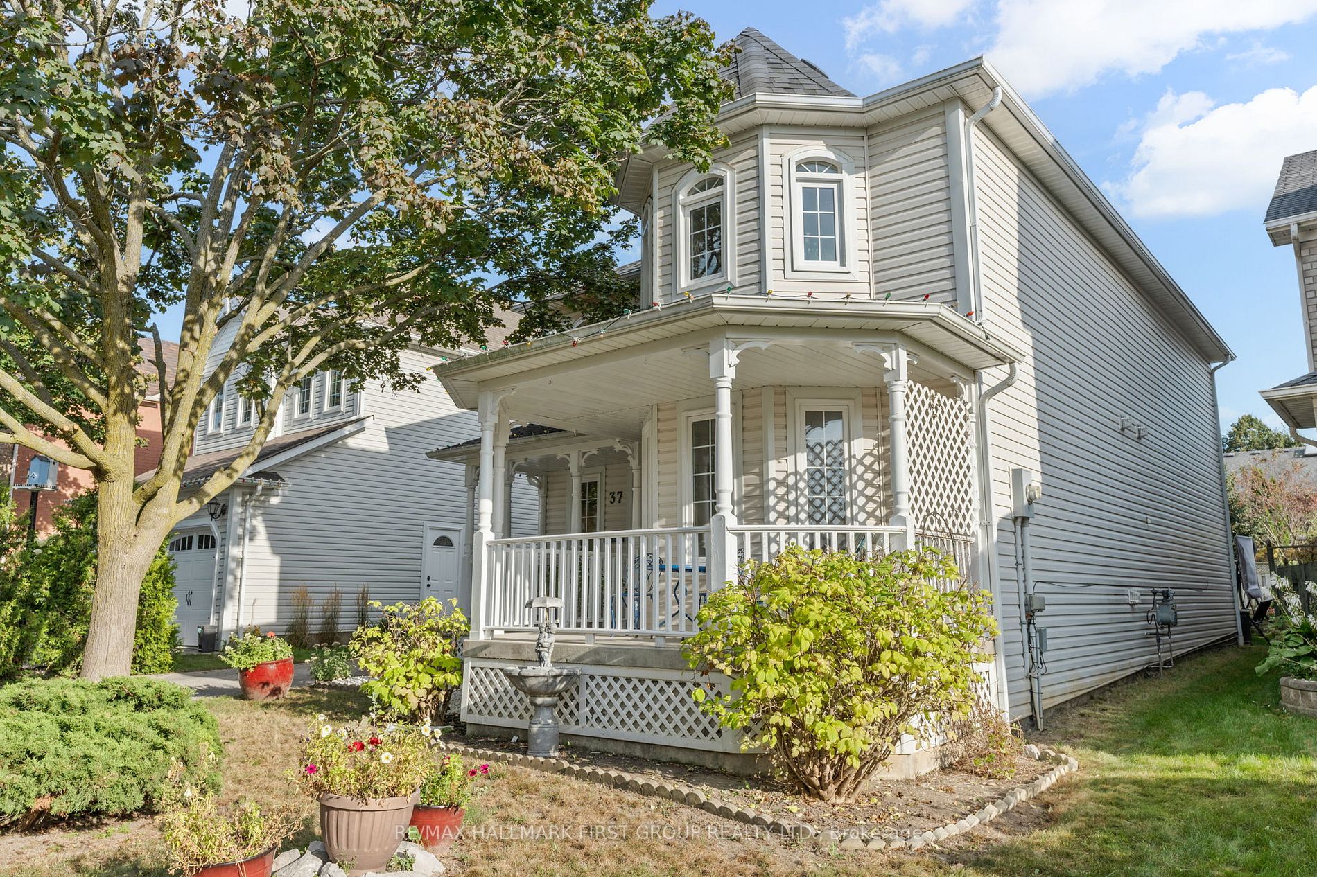 37 Blackfriar Avenue
