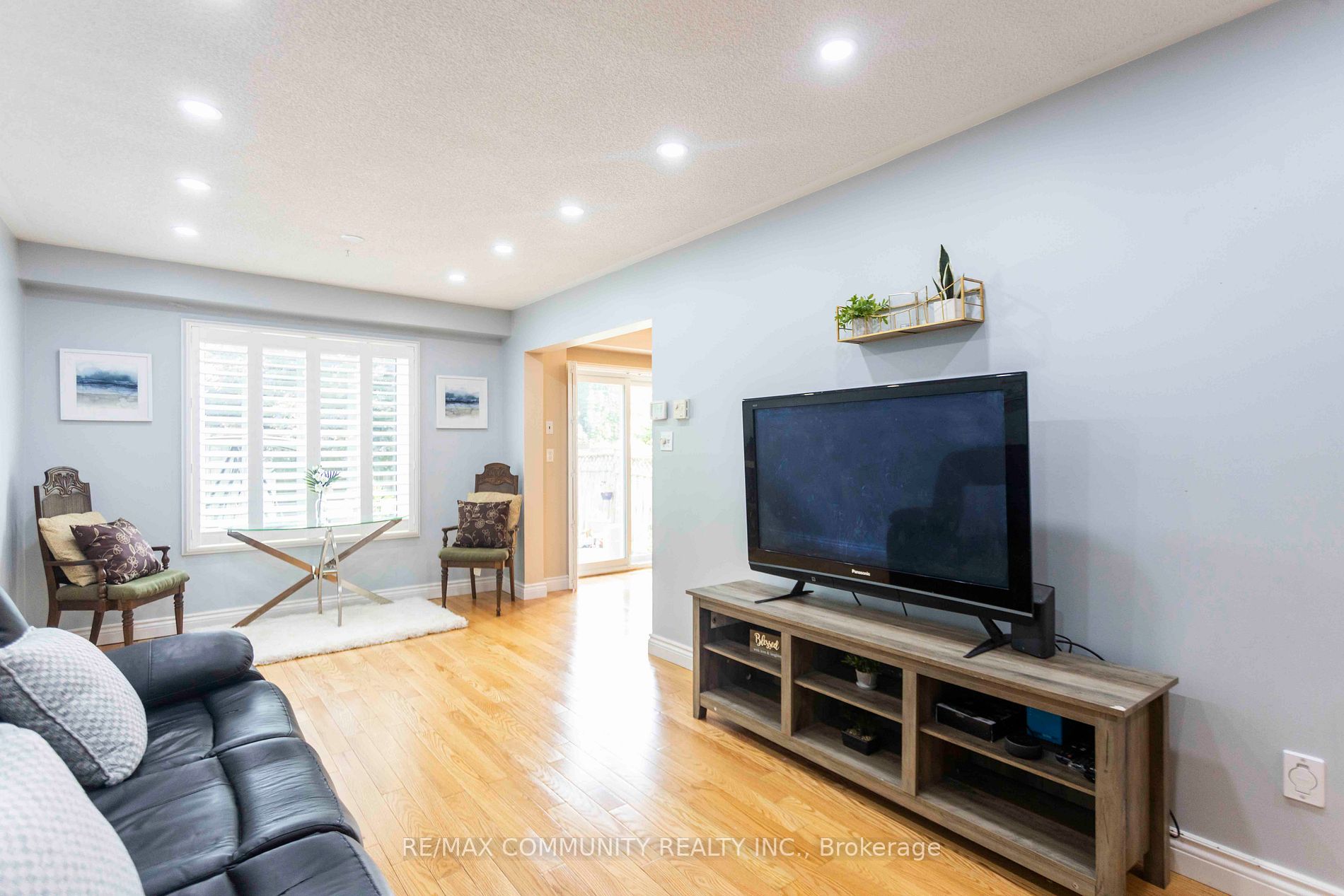 43 Creekwood Cres