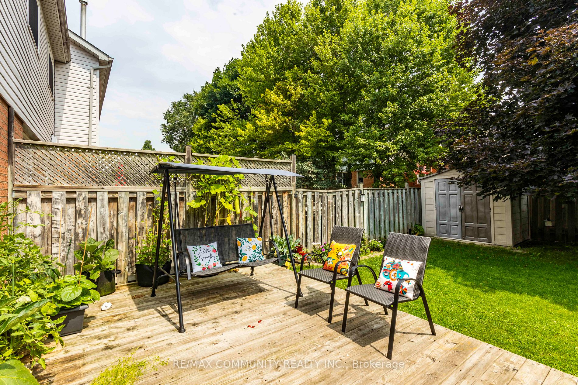 43 Creekwood Cres