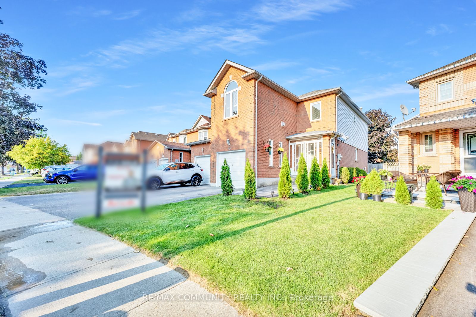 43 Creekwood Cres