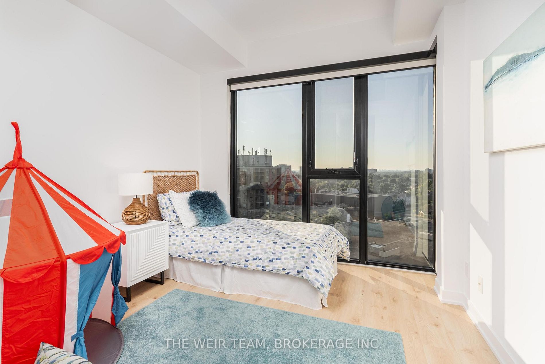 2799 Kingston Rd, #902