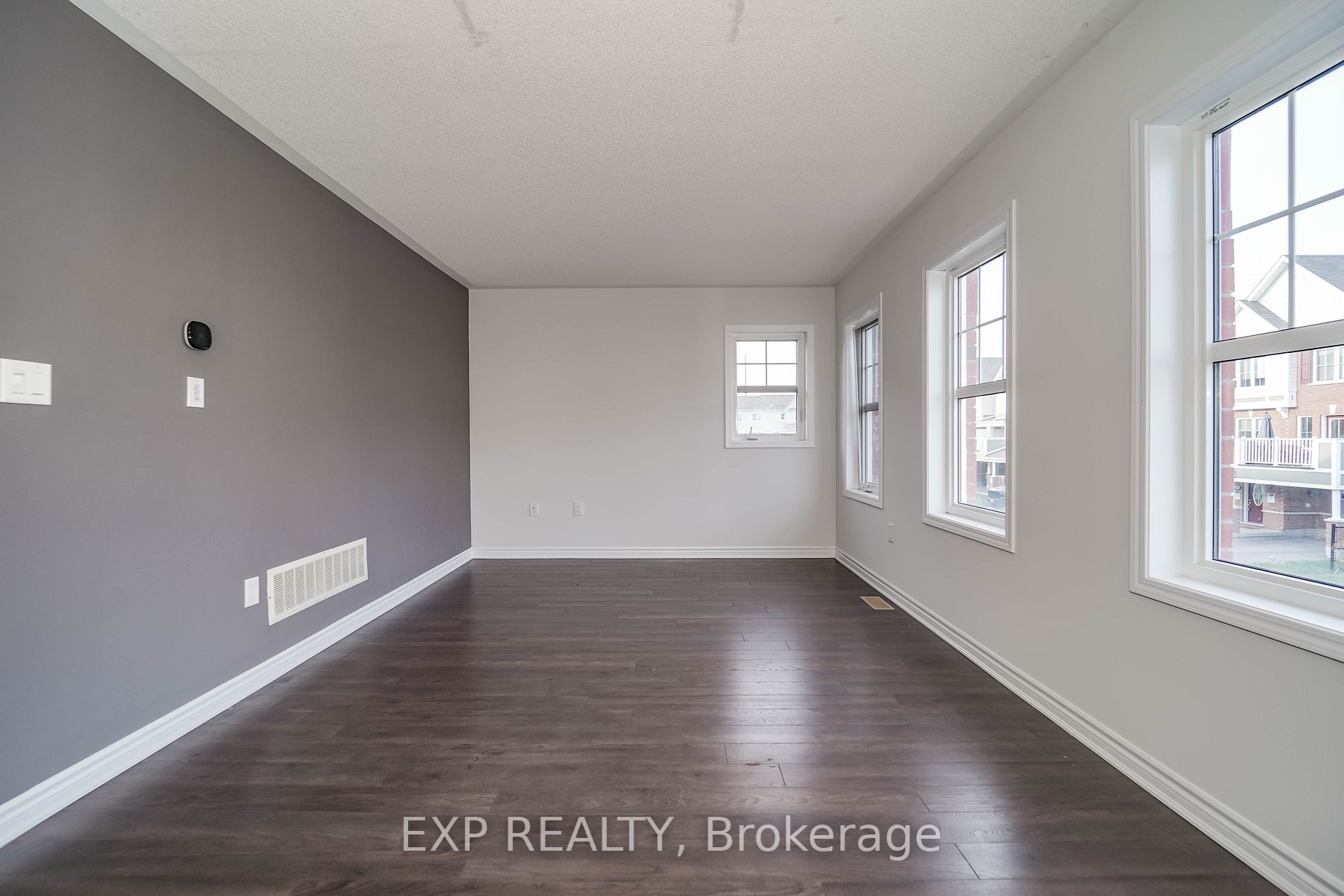 2432 Fall Harvest Cres