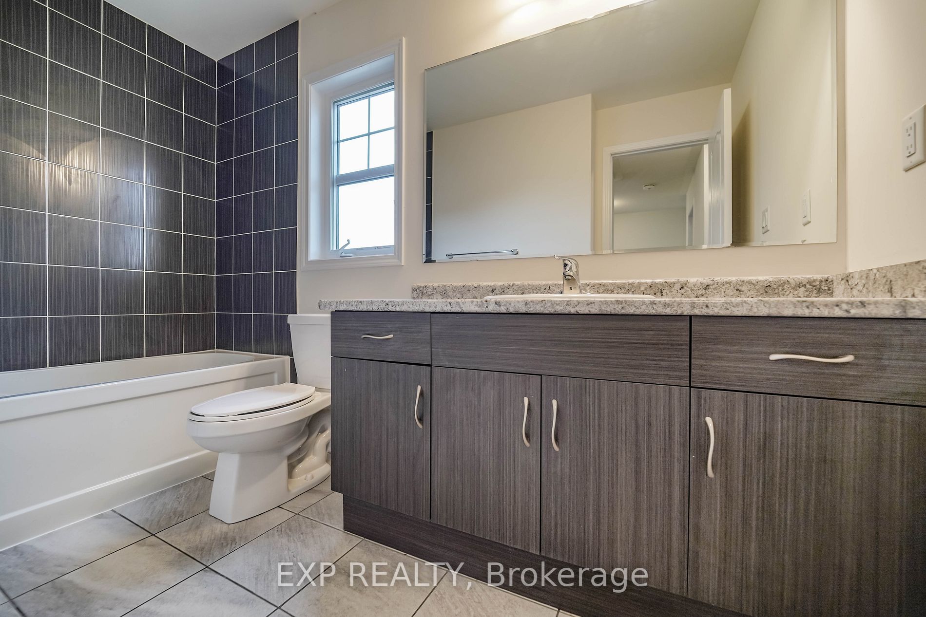 2432 Fall Harvest Cres