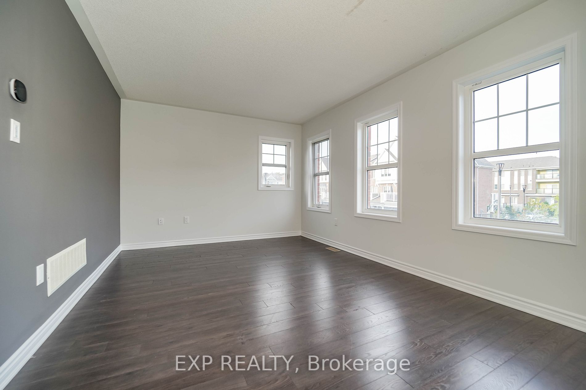 2432 Fall Harvest Cres