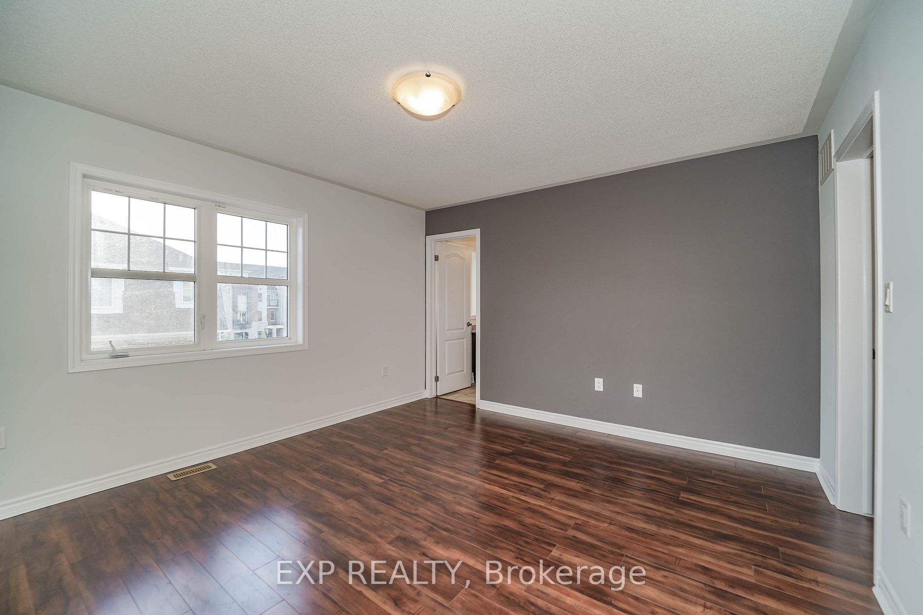 2432 Fall Harvest Cres