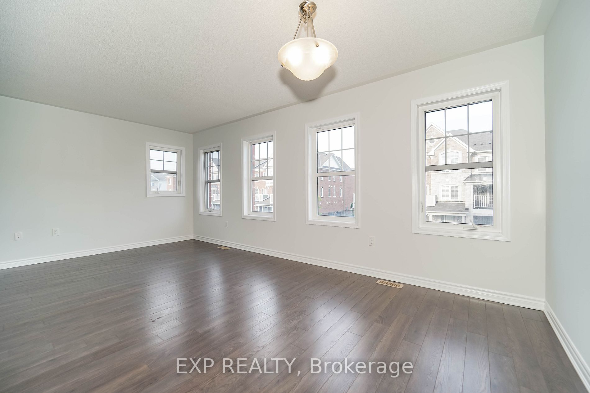 2432 Fall Harvest Cres
