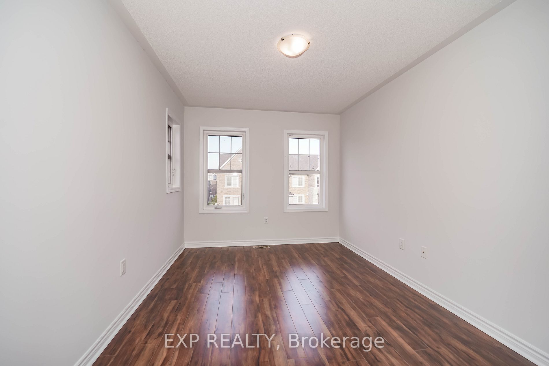 2432 Fall Harvest Cres