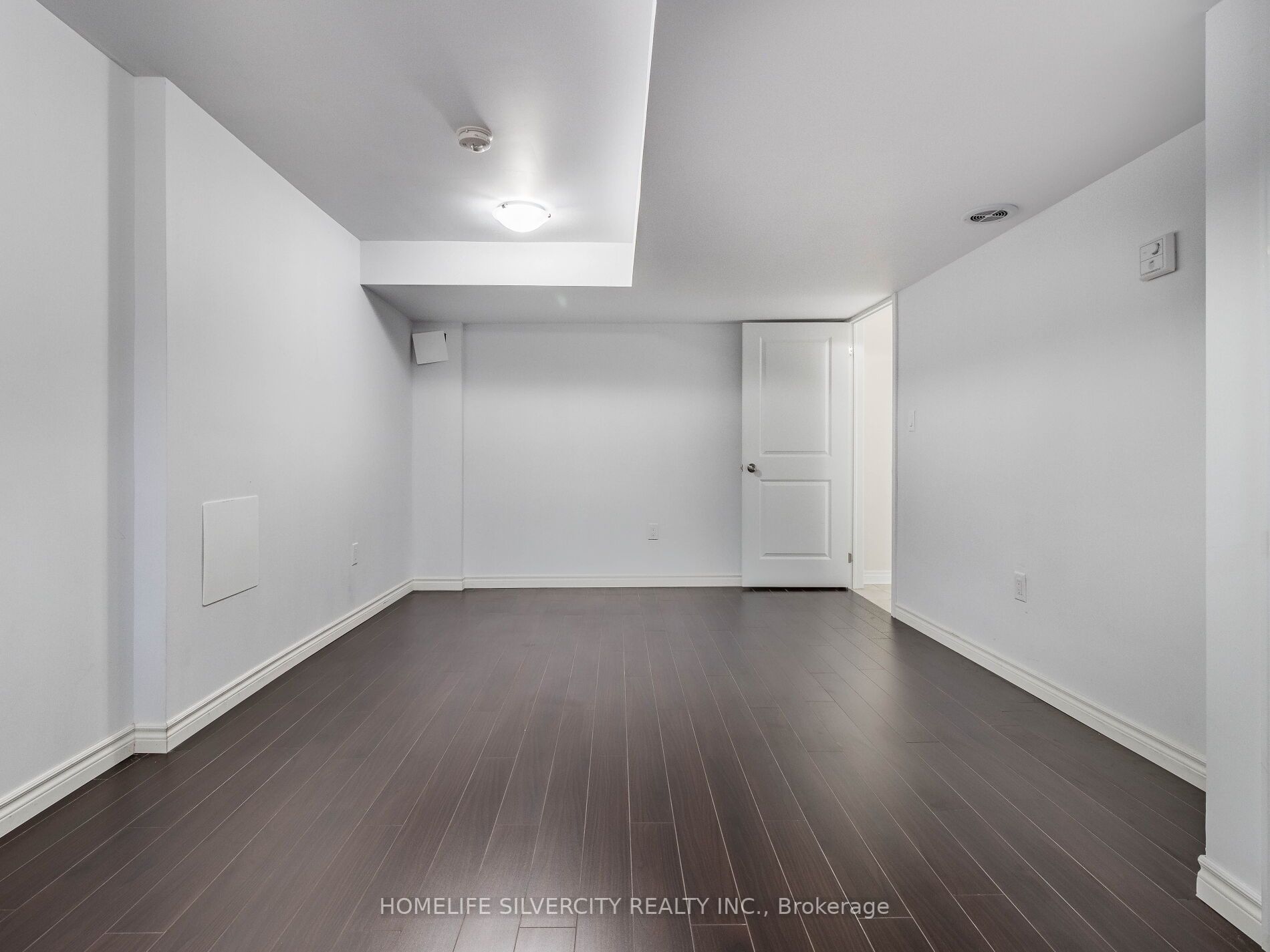 1183 Cactus Cres