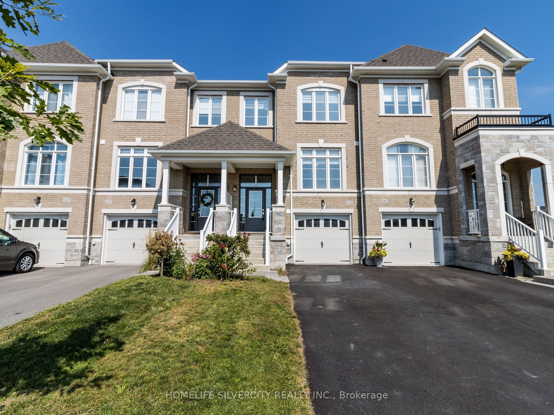 1183 Cactus Cres