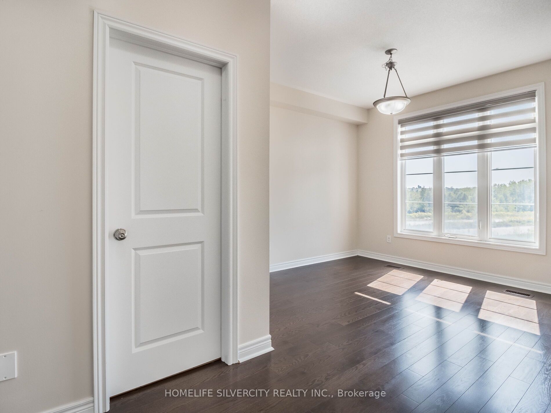 1183 Cactus Cres