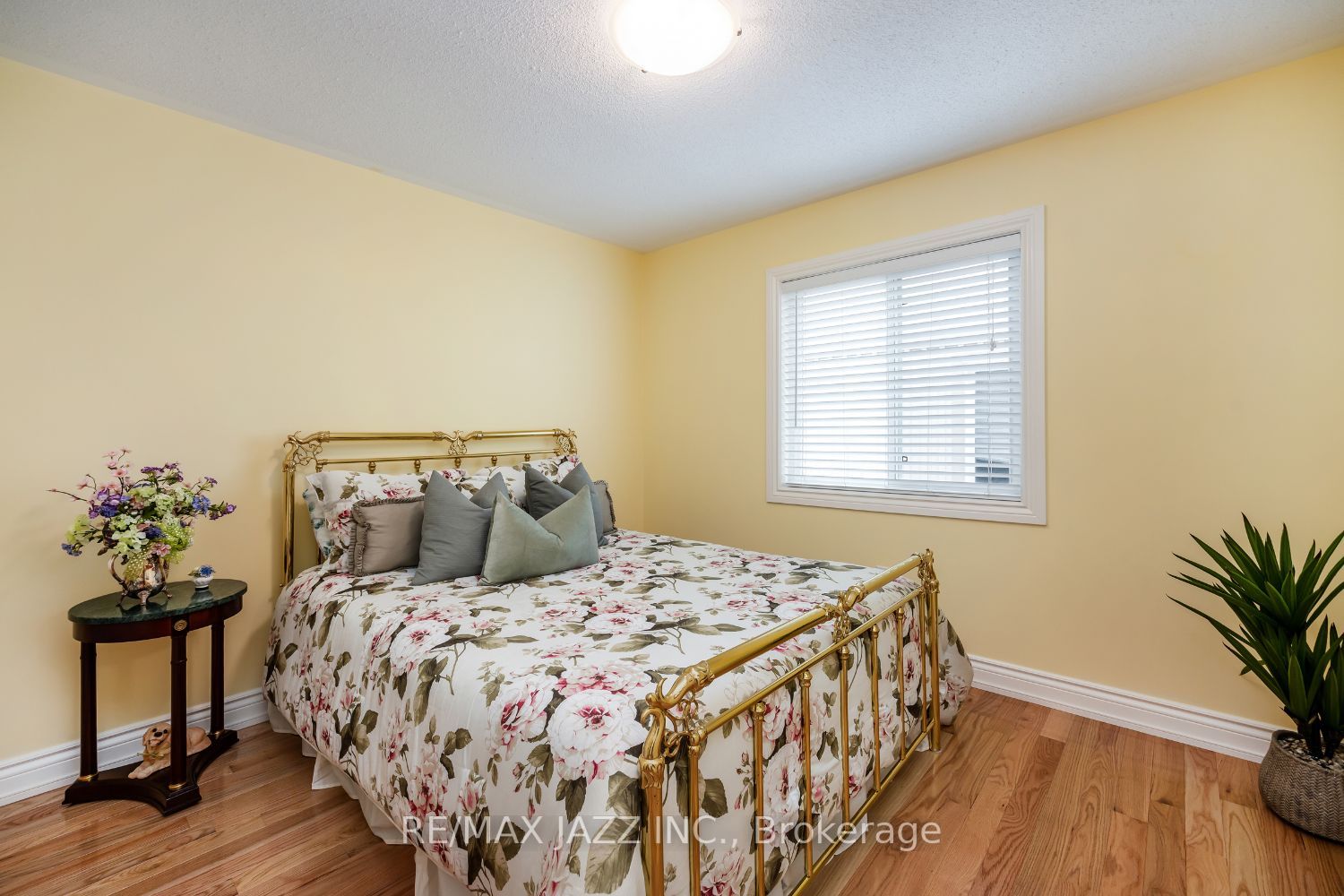 23 Mccorkell St