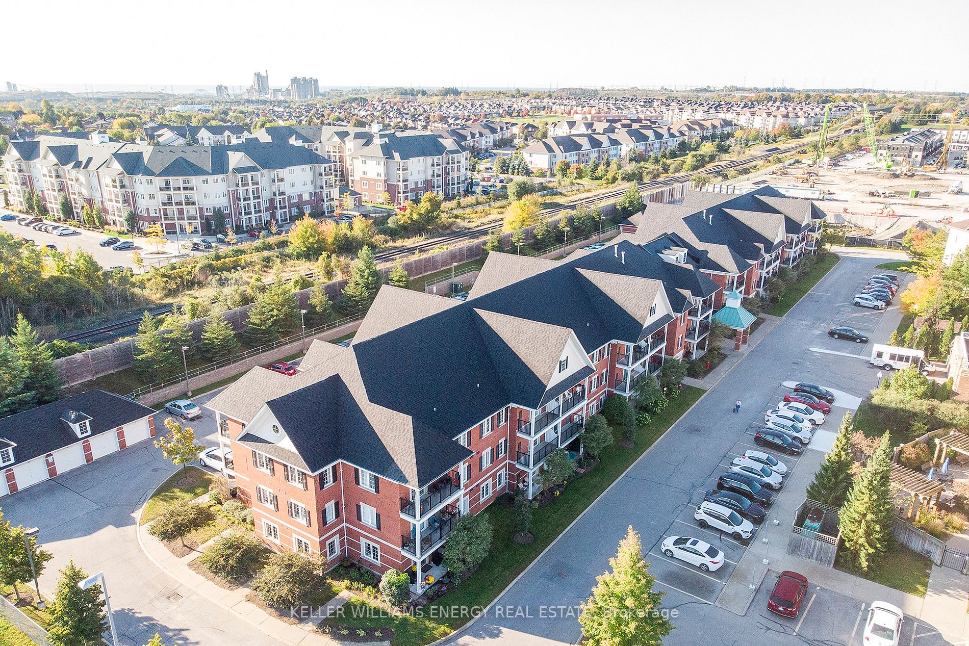61 Clarington Blvd, ##304