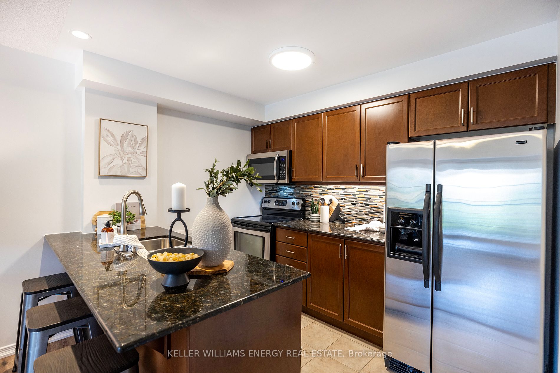 61 Clarington Blvd, ##304