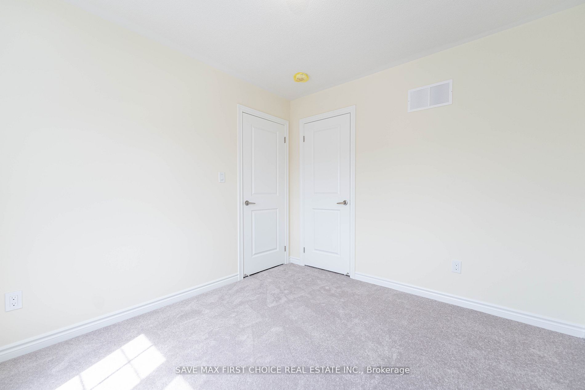 20 Bertram Gate