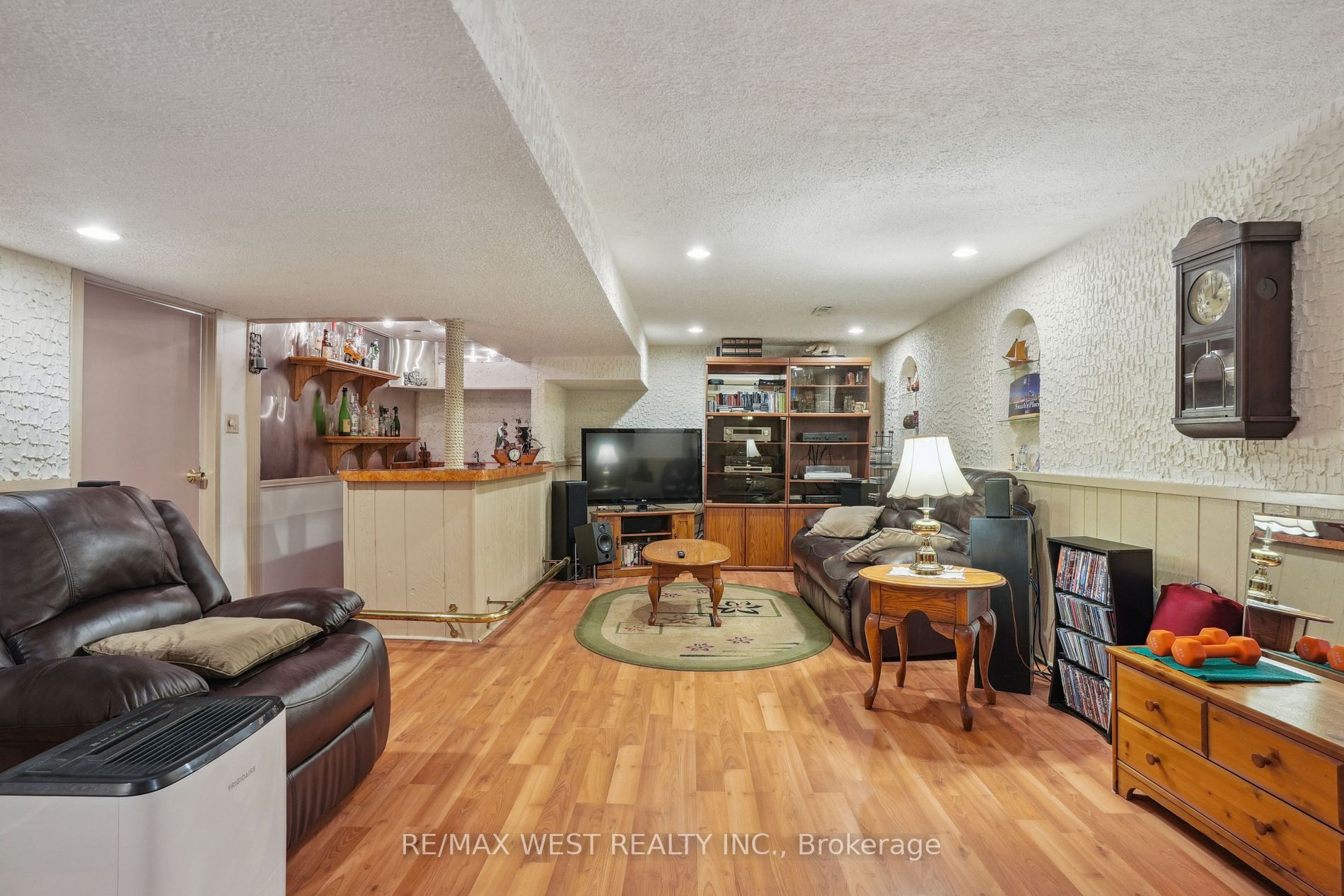 518 Downland Dr