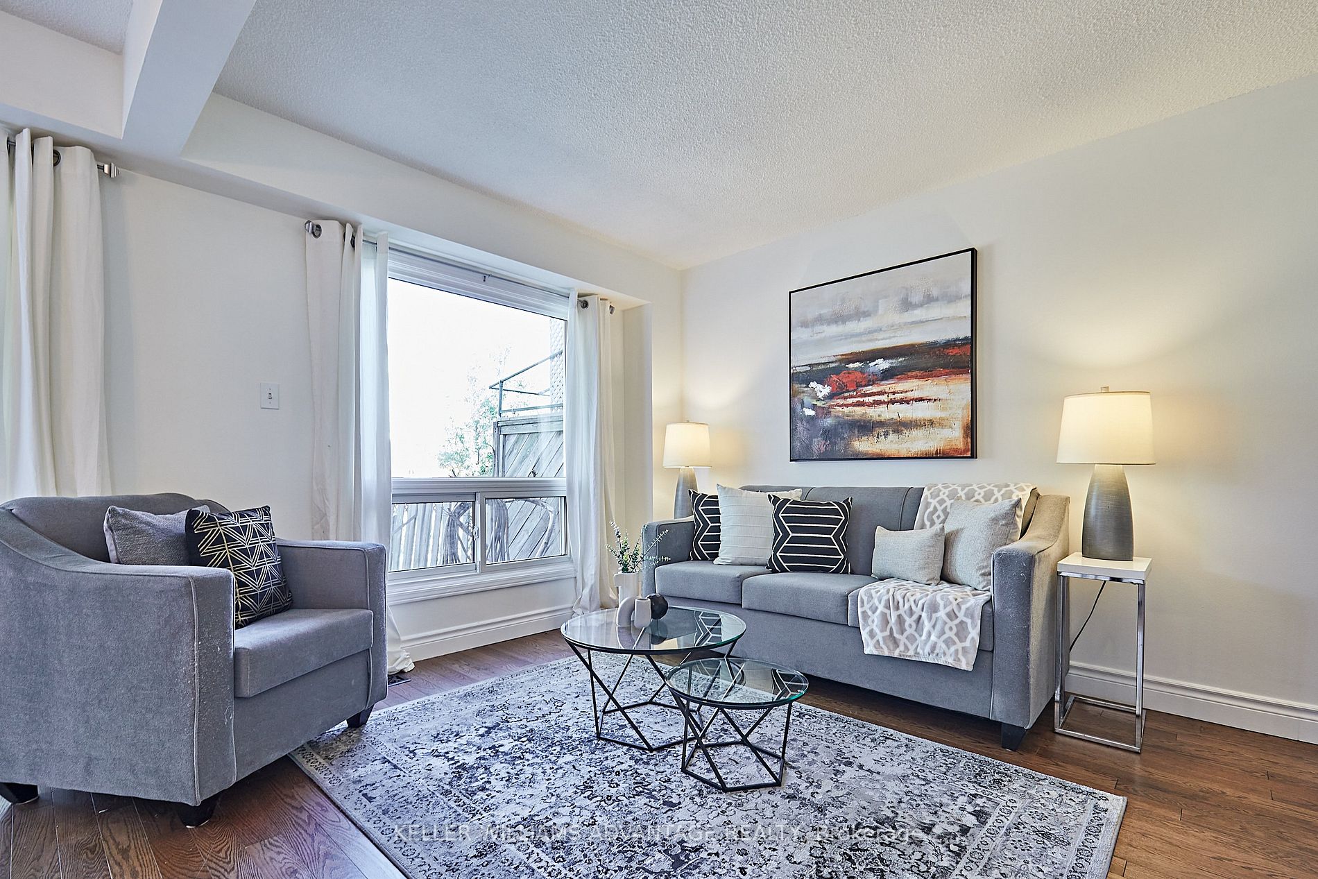 31 Granada Crescent