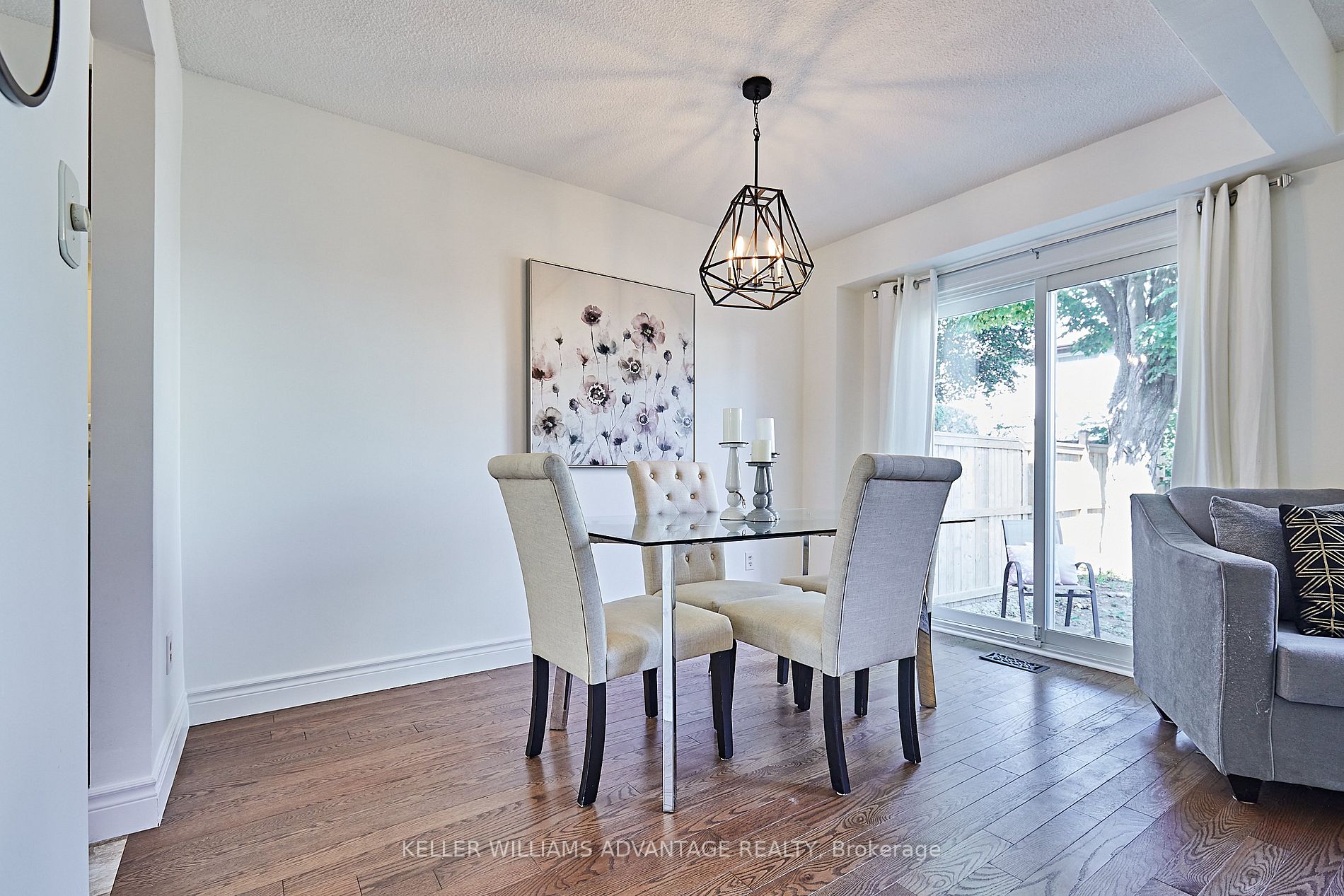31 Granada Crescent