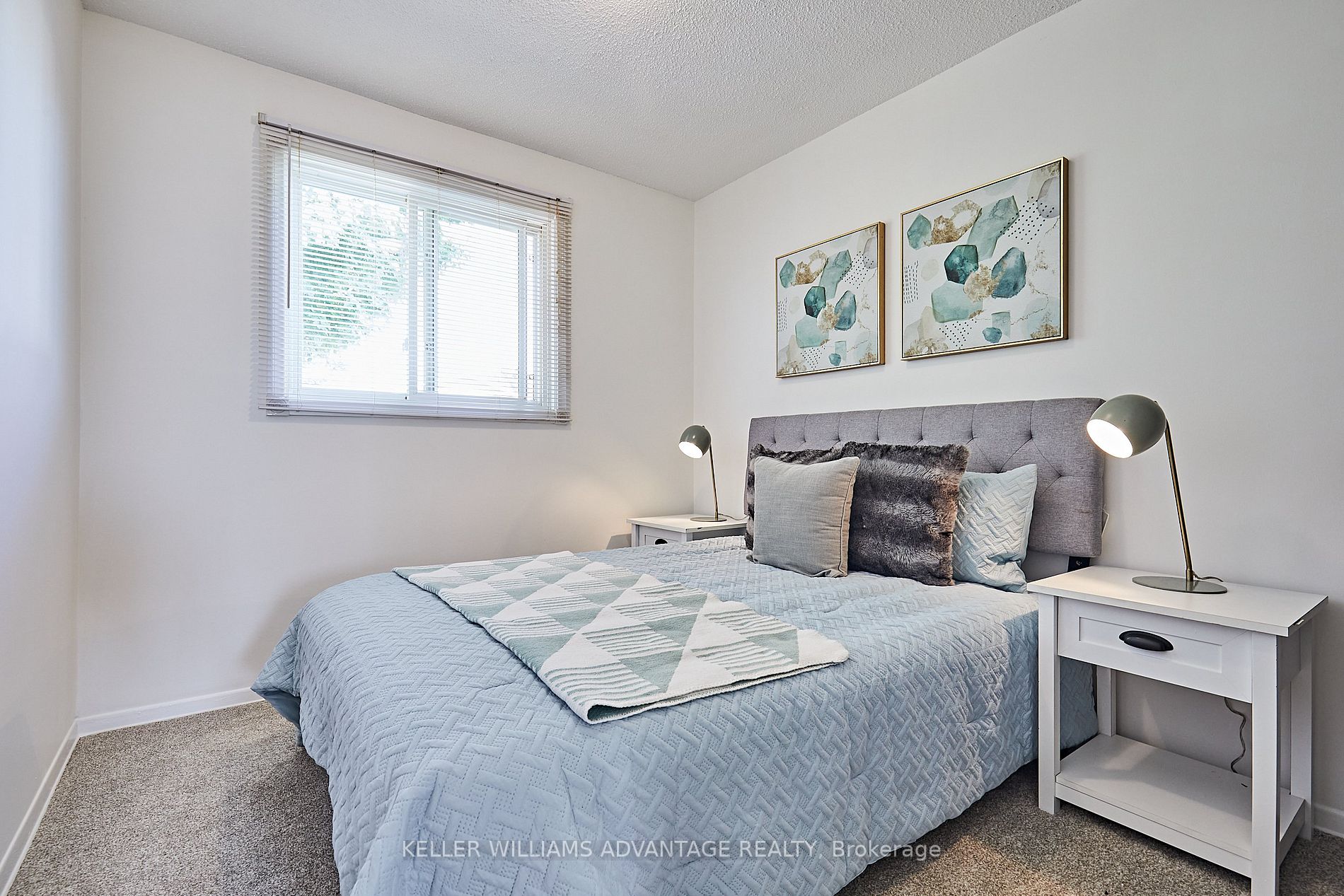 31 Granada Crescent