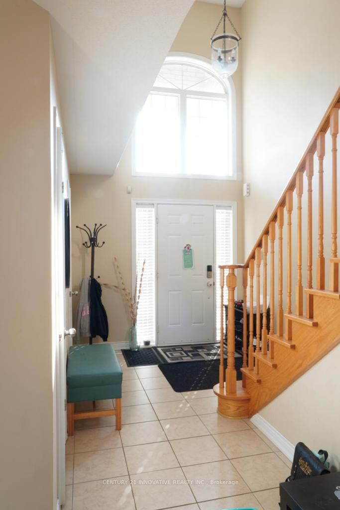 31 Shapland Cres E