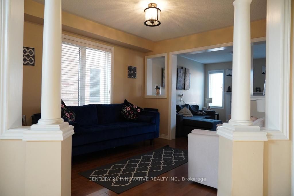 31 Shapland Cres E