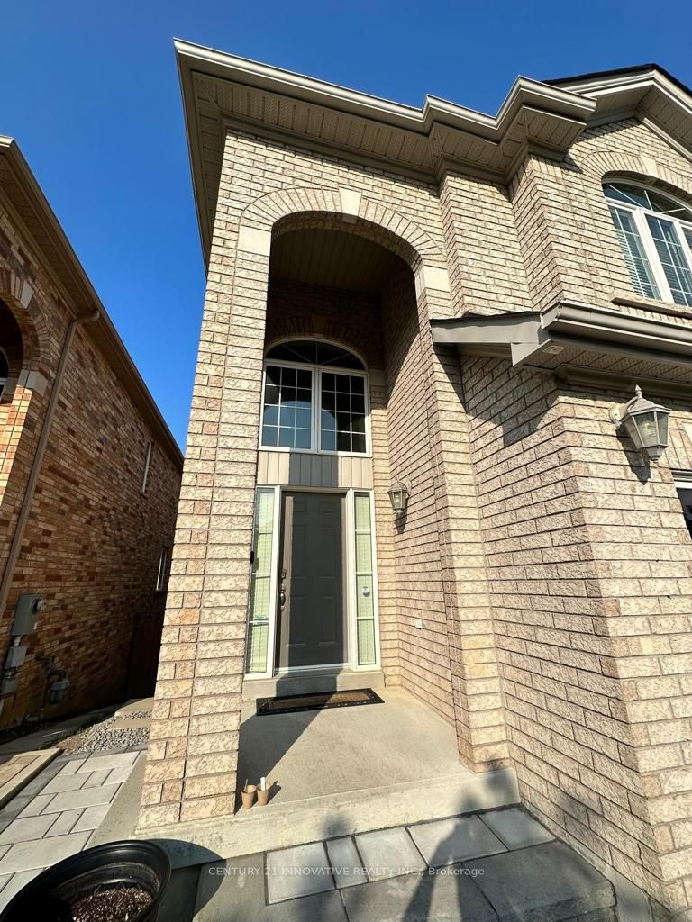 31 Shapland Cres E