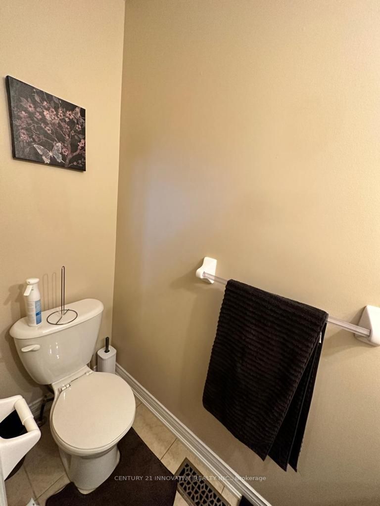 31 Shapland Cres E