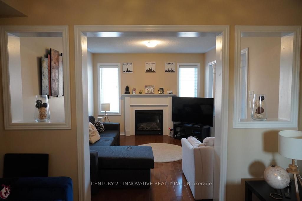 31 Shapland Cres E
