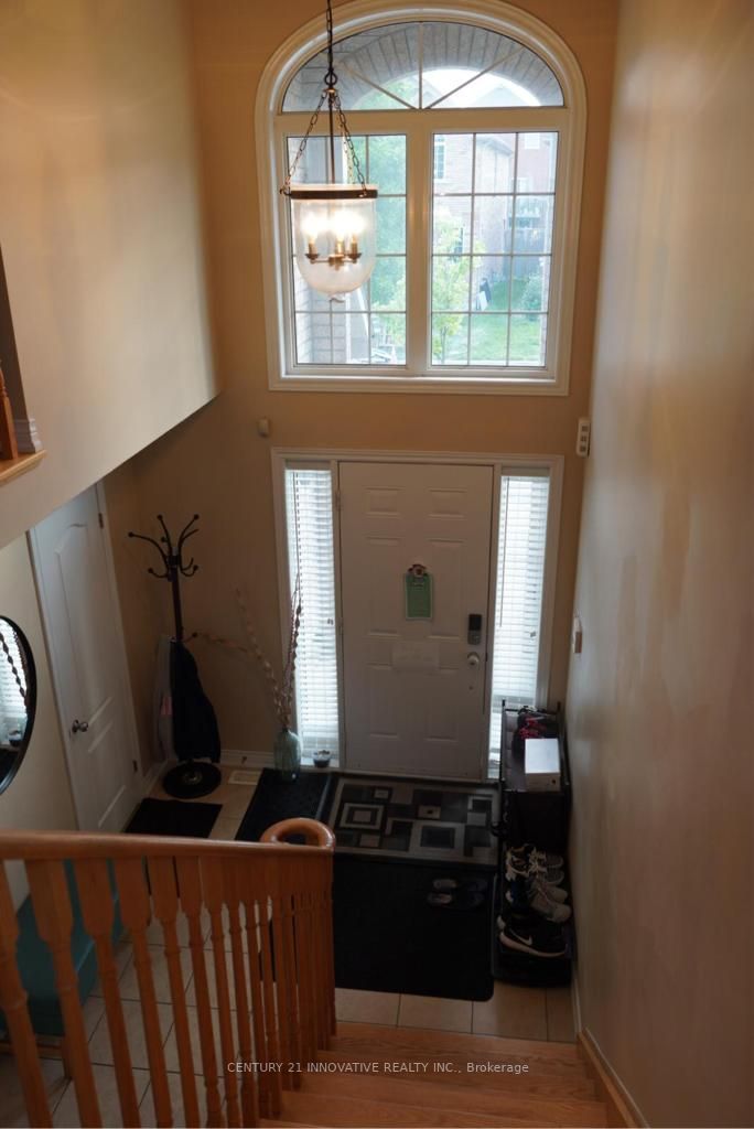 31 Shapland Cres E