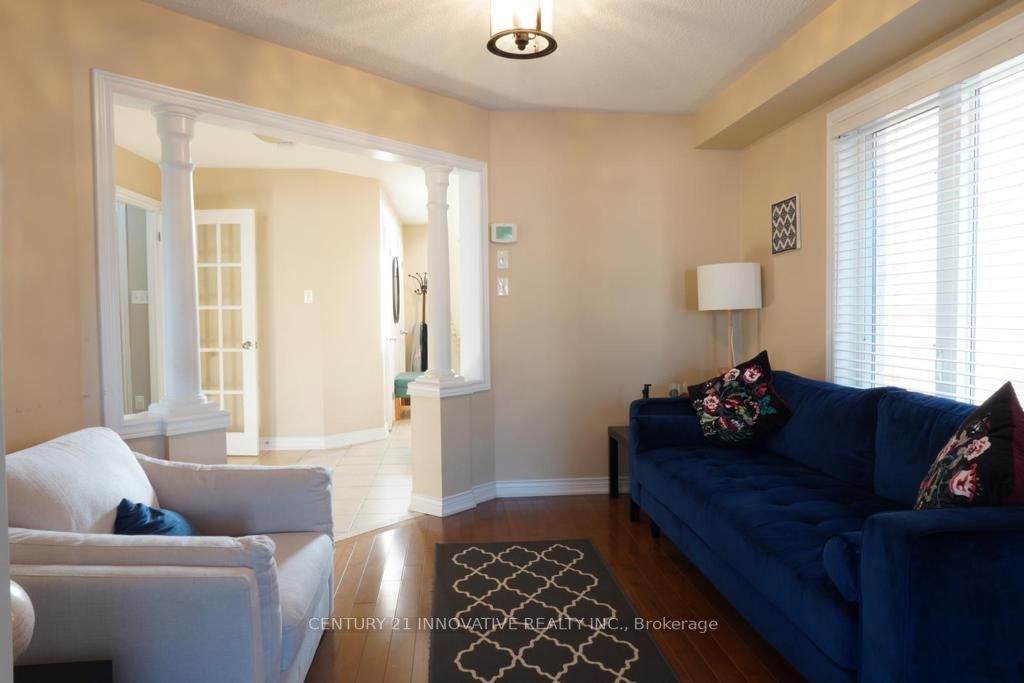 31 Shapland Cres E