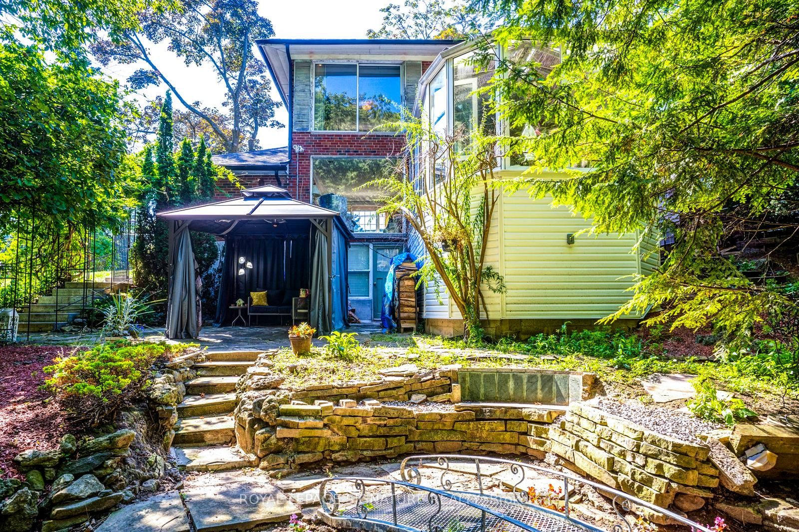 79 Midland Avenue