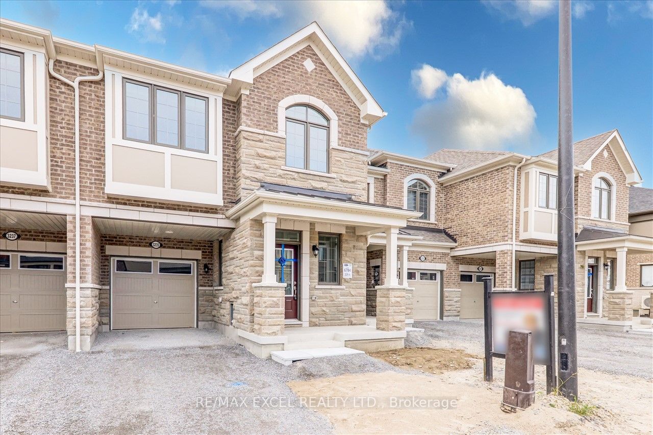 3235 Turnstone Blvd