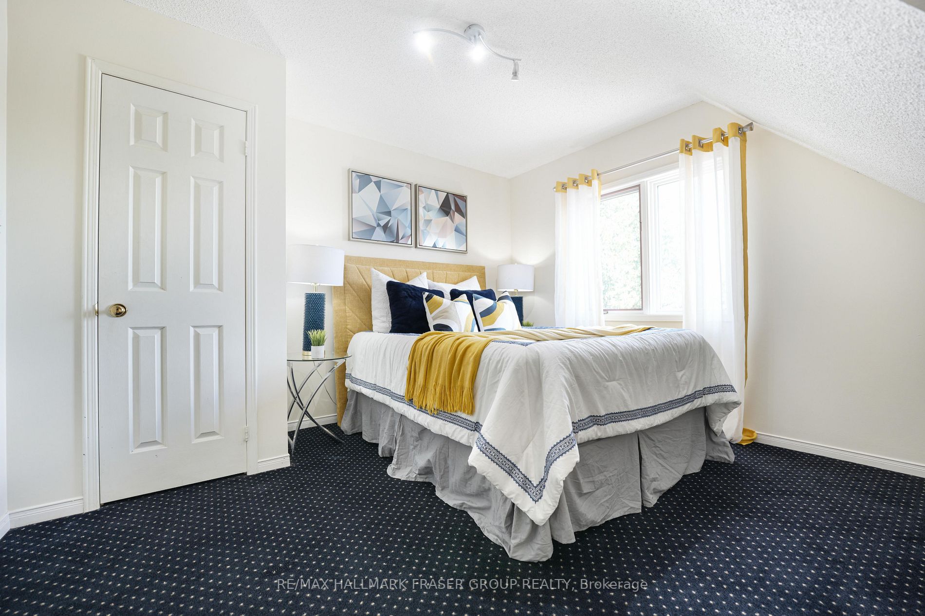 2121 Lynn Heights Drive
