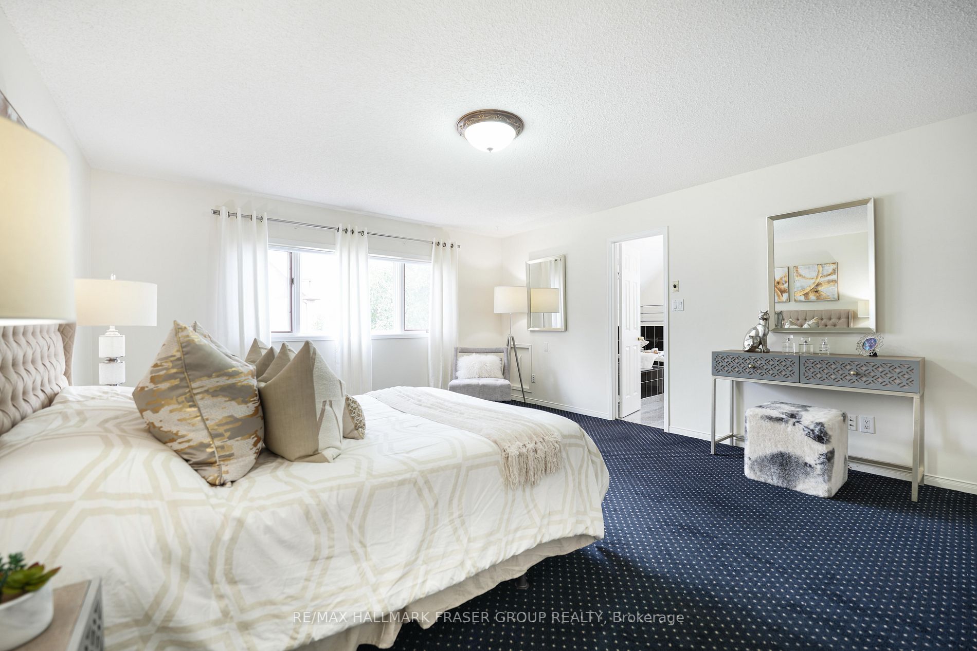 2121 Lynn Heights Drive