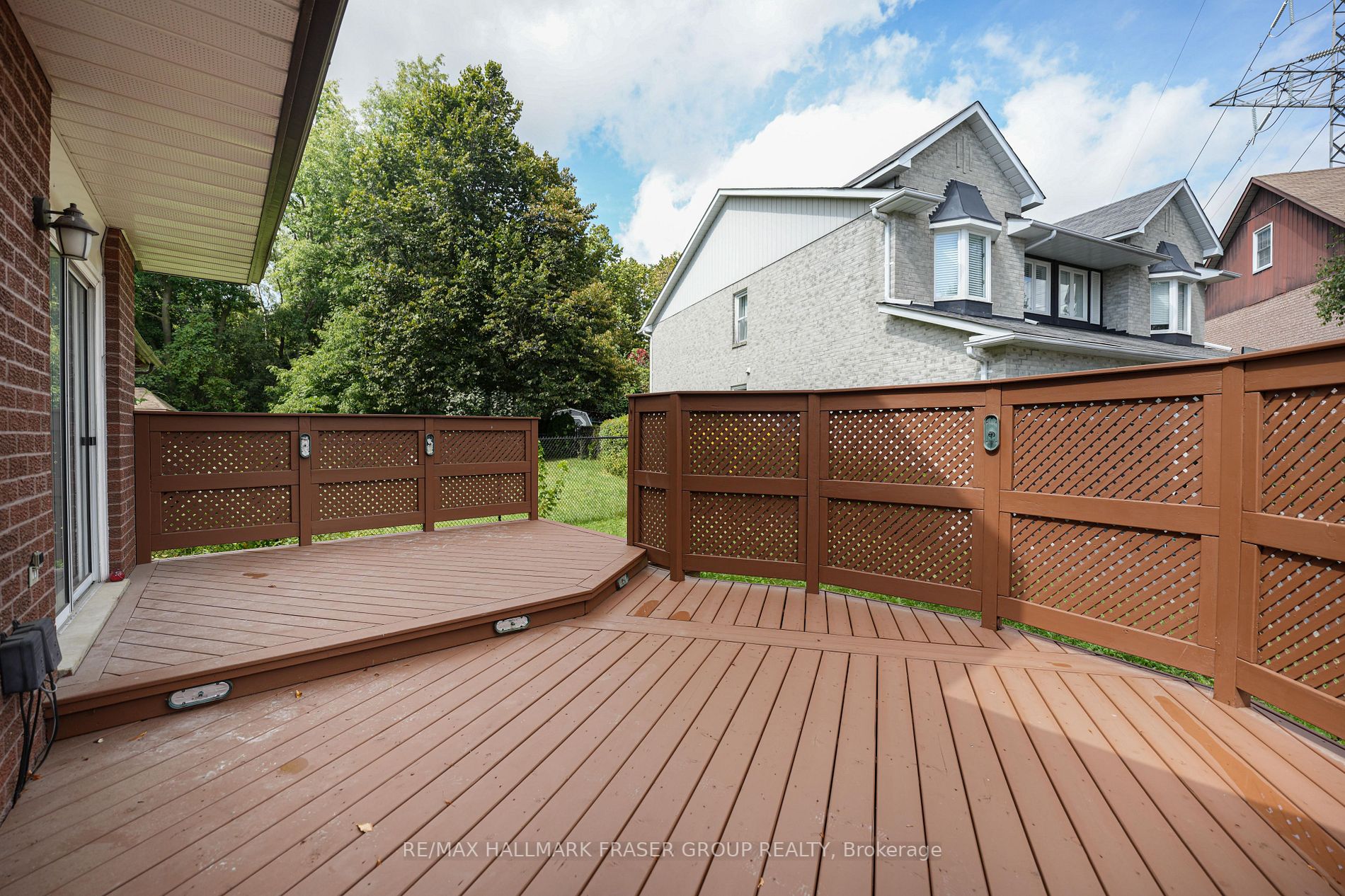 2121 Lynn Heights Drive