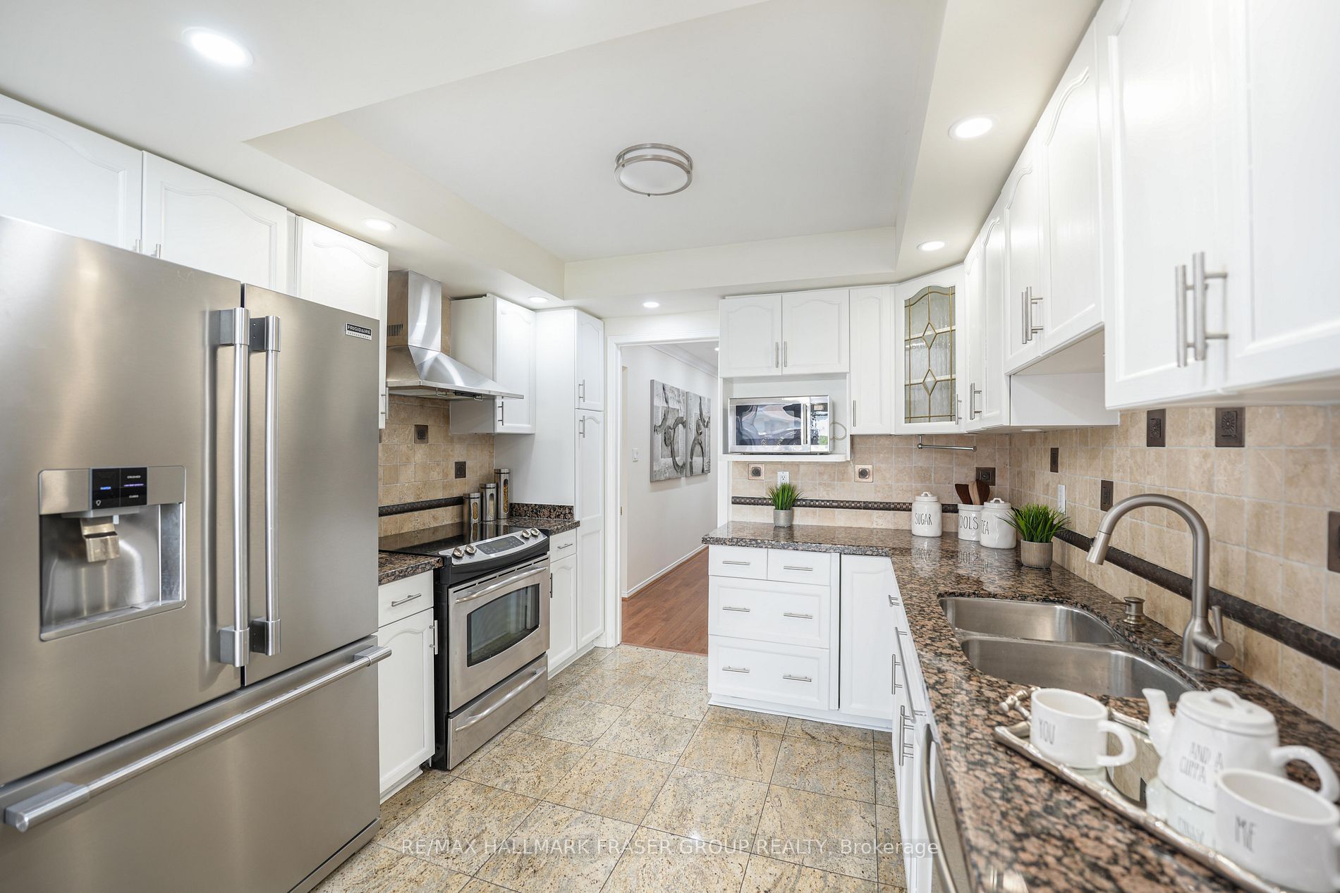 2121 Lynn Heights Drive